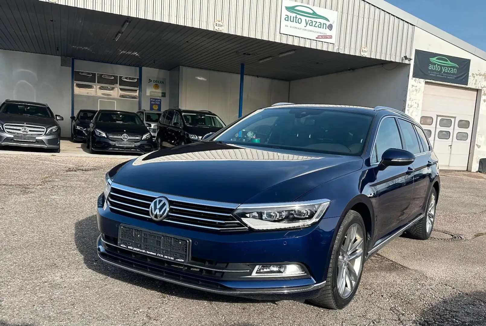 Volkswagen Passat Variant Highline / Virt.Cockpit / Kamera Bleu - 1