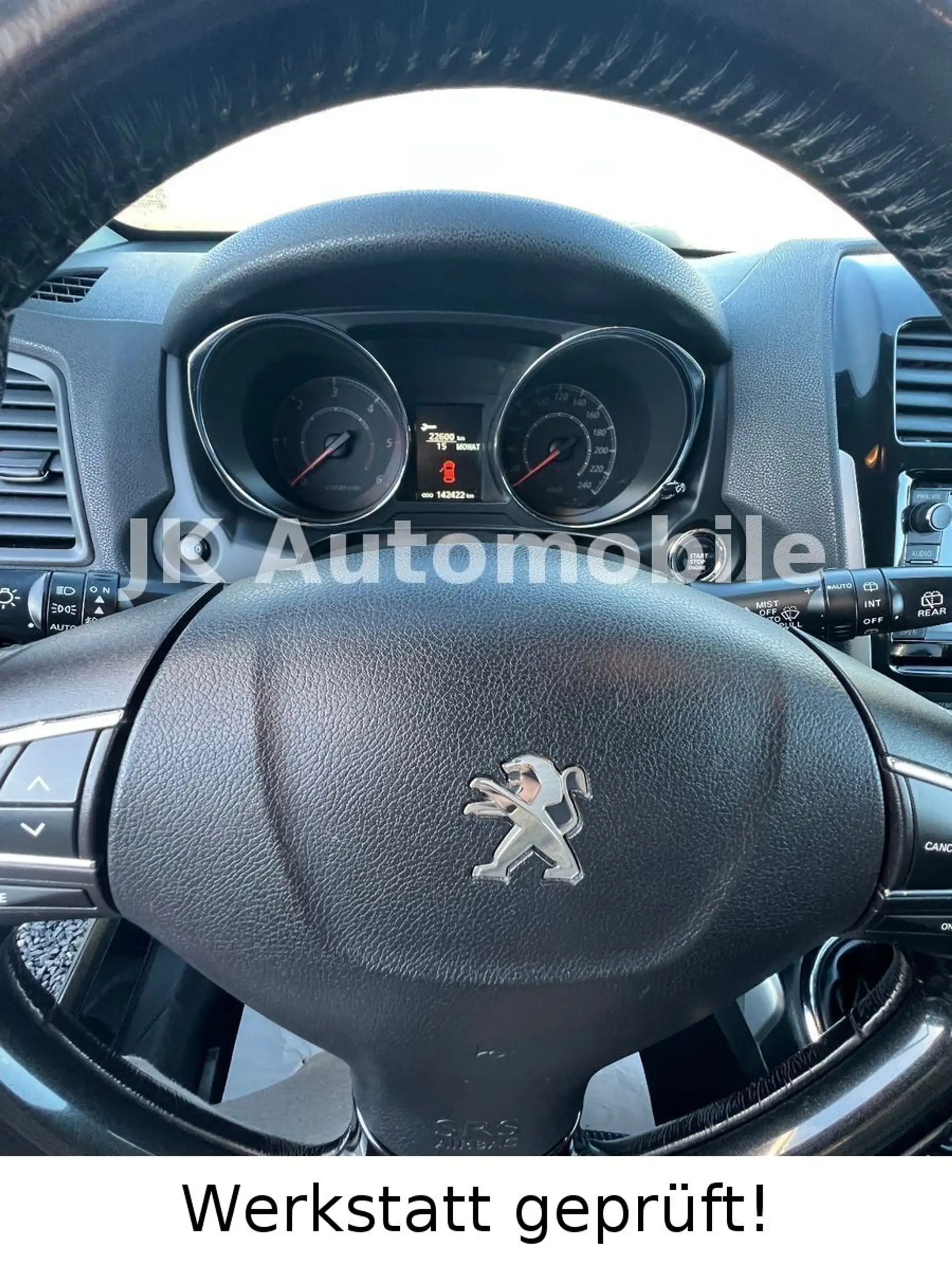 Peugeot 4008 Allure 4WD / AHK / Kamera — photo 14