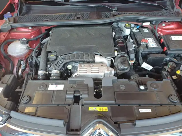 Citroen C4 view 5