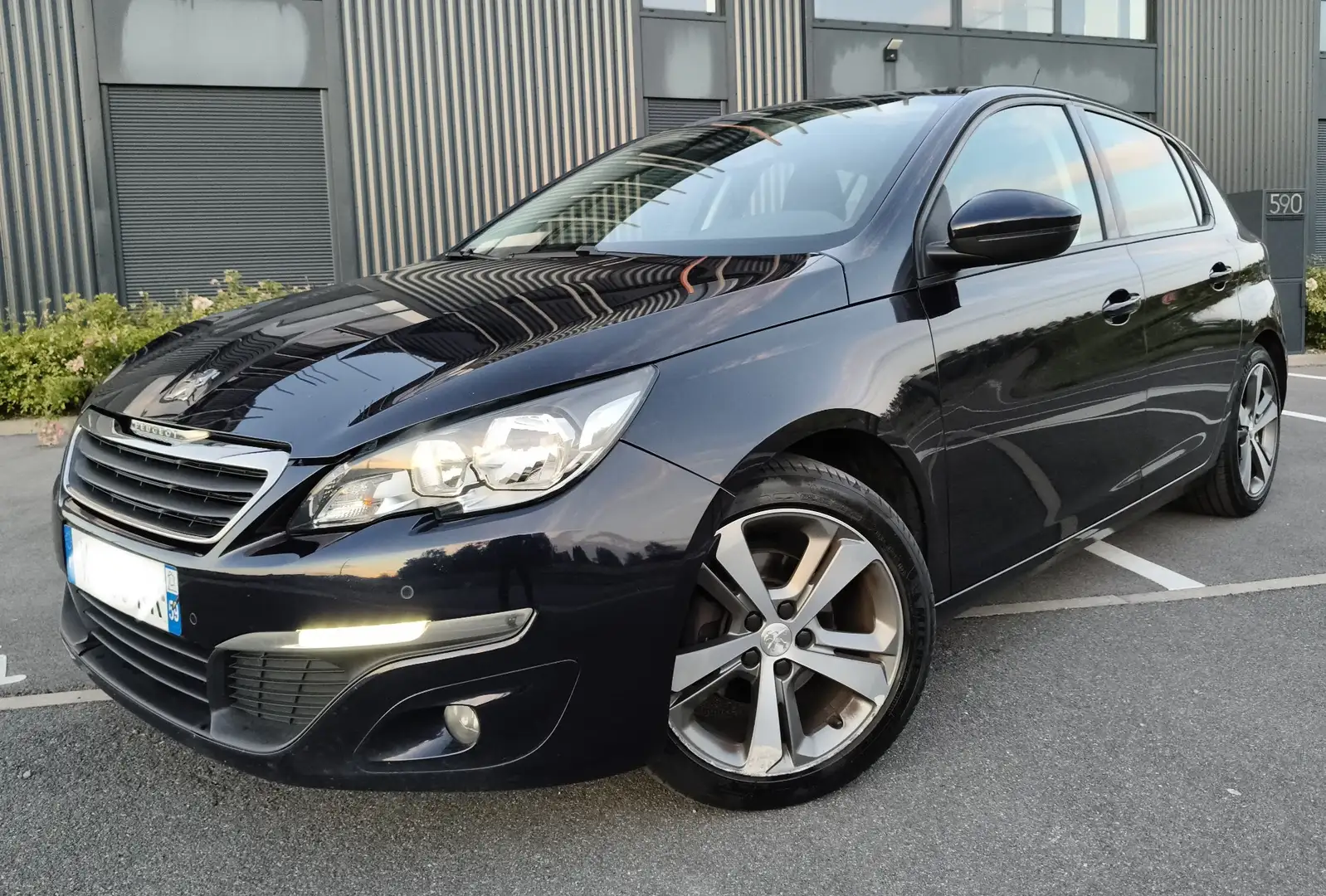 Peugeot 308 1.6 e-HDi 115ch FAP BVM6 allure - 1
