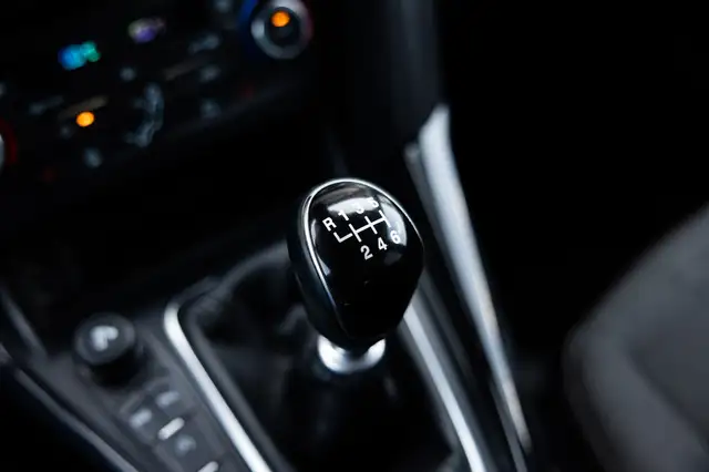 Ford Focus view 27