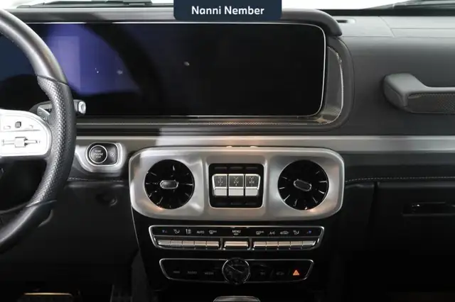 Mercedes-Benz G-Class view 12