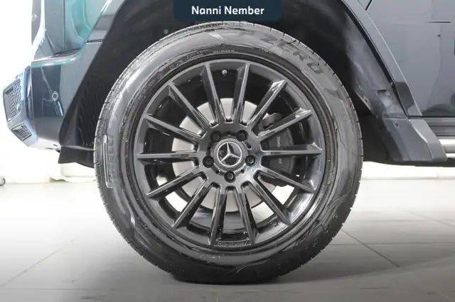 Mercedes-Benz G-Class view 7