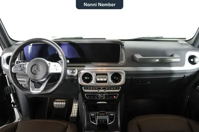 Mercedes-Benz G-Class view 11