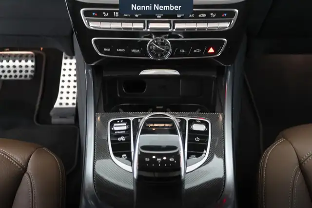 Mercedes-Benz G-Class view 13