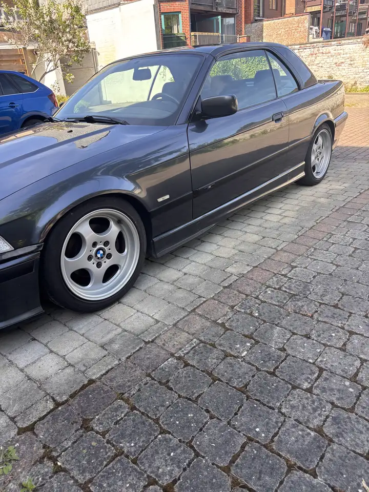 BMW 318i Pack Plus, foto 1