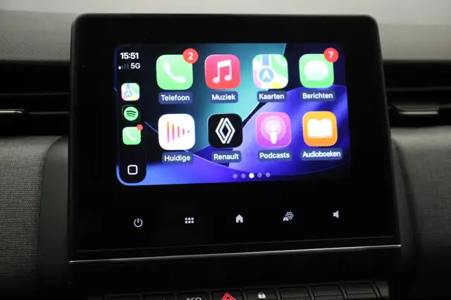 Renault Clio view 6