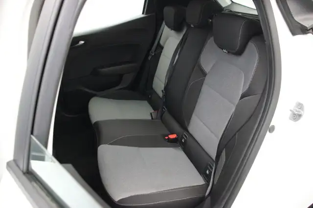 Renault Clio view 10