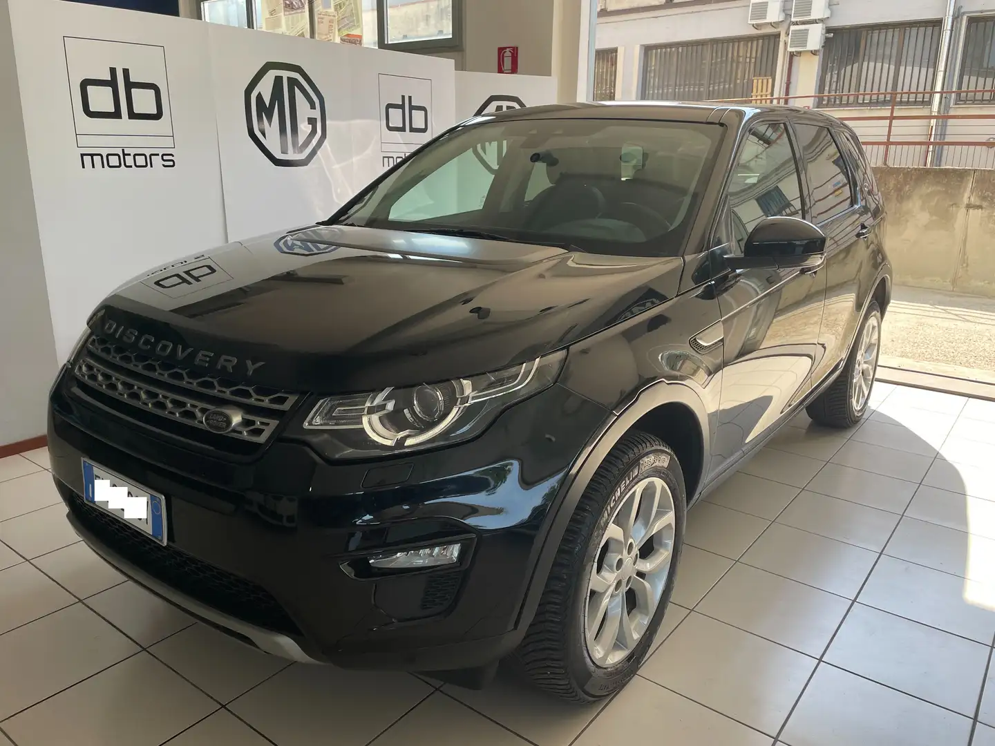 Land Rover Discovery Sport 2.0 td4 HSE awd 180cv auto 9m Full Nero - 1
