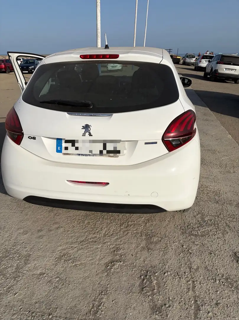 Peugeot 208 1.6 BlueHDi Allure - 2