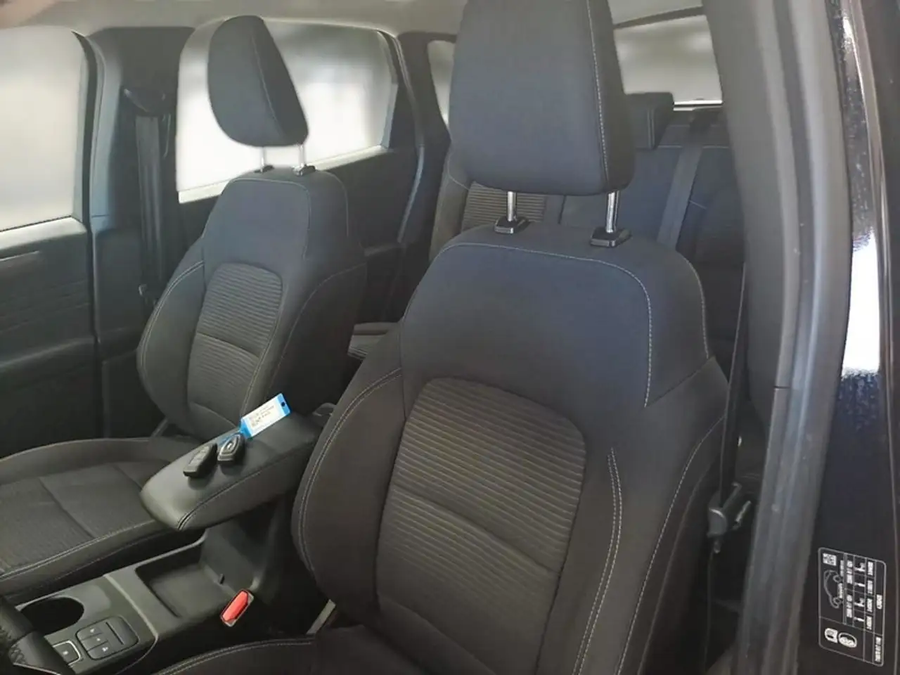 Ford Kuga 2.5 BENZINA PHEV 152 CV 2WD TIT.BUSINESS AUT SUV, миниатюра 9