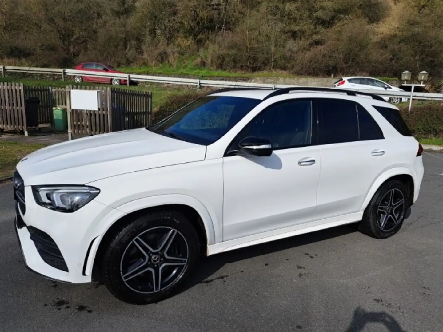 Mercedes-Benz GLE 350 GLE 350 d 4Matic AMG/ 7 Sitzer Weiß - 1