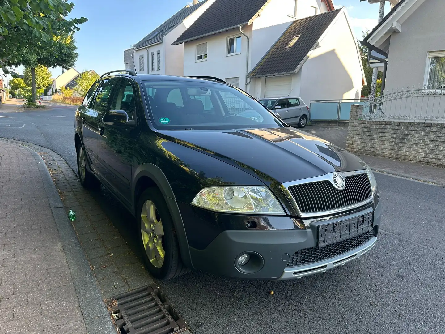 Skoda Octavia Combi 2.0 TDI DPF Scout 4x4 - 2