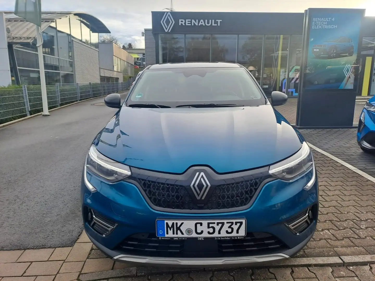 Renault Arkana Full Hybrid 145 Evolution Blau - 2