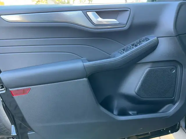Ford Kuga view 7