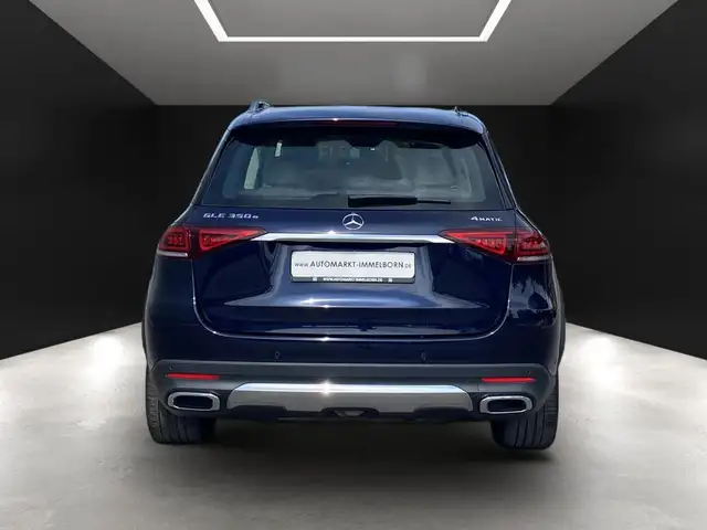 Mercedes-Benz GLE view 10