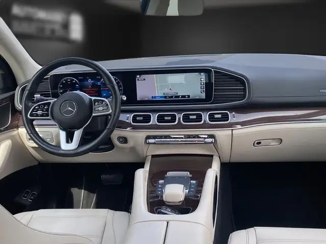 Mercedes-Benz GLE view 13