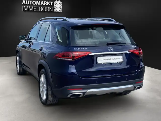 Mercedes-Benz GLE view 6