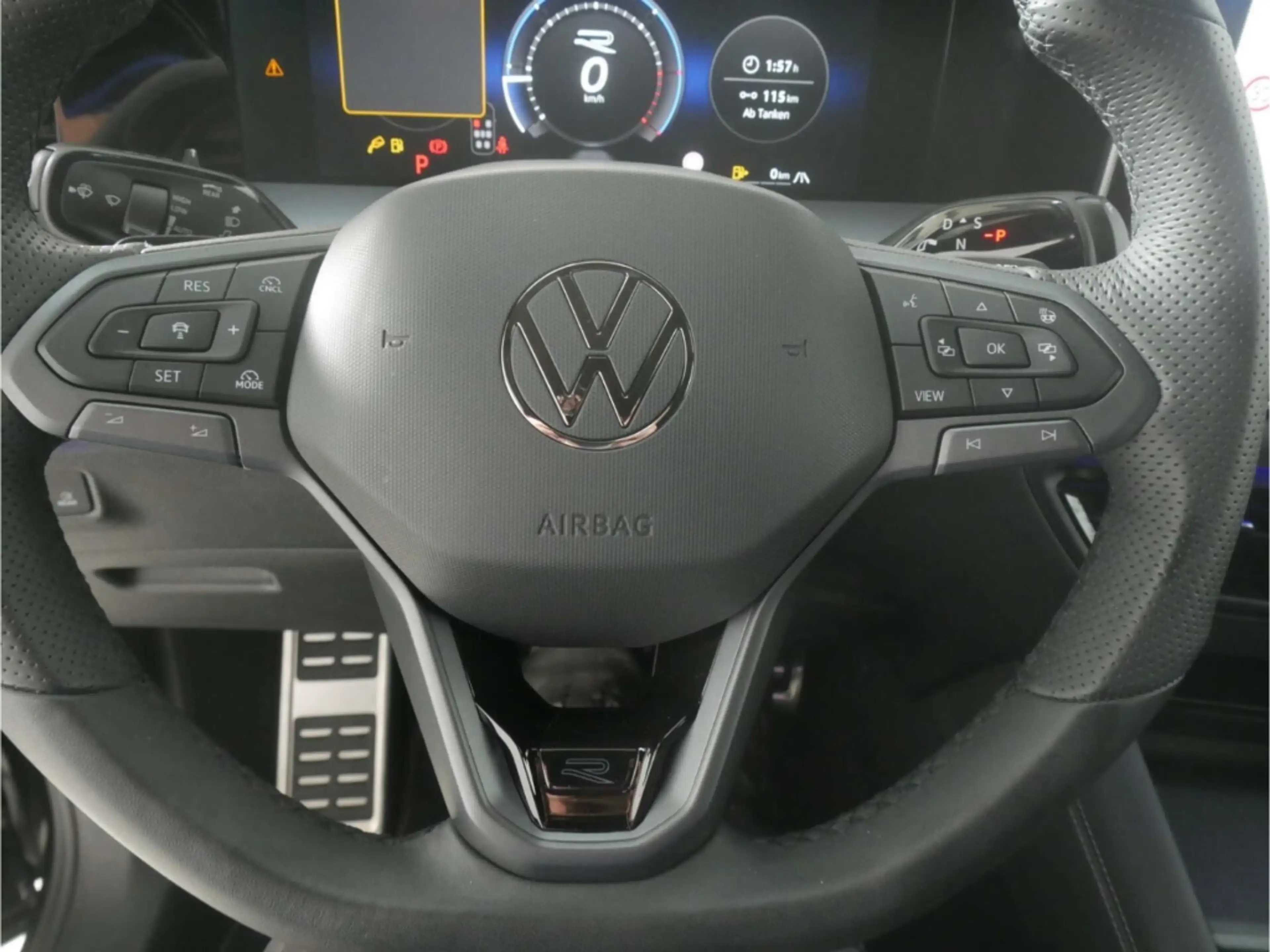 Volkswagen Tayron 2.0 TDI 4Mot. R-Line Black Style DSG AHK — photo 10