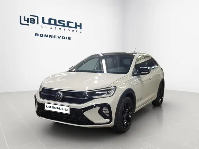 Volkswagen Taigo view 3
