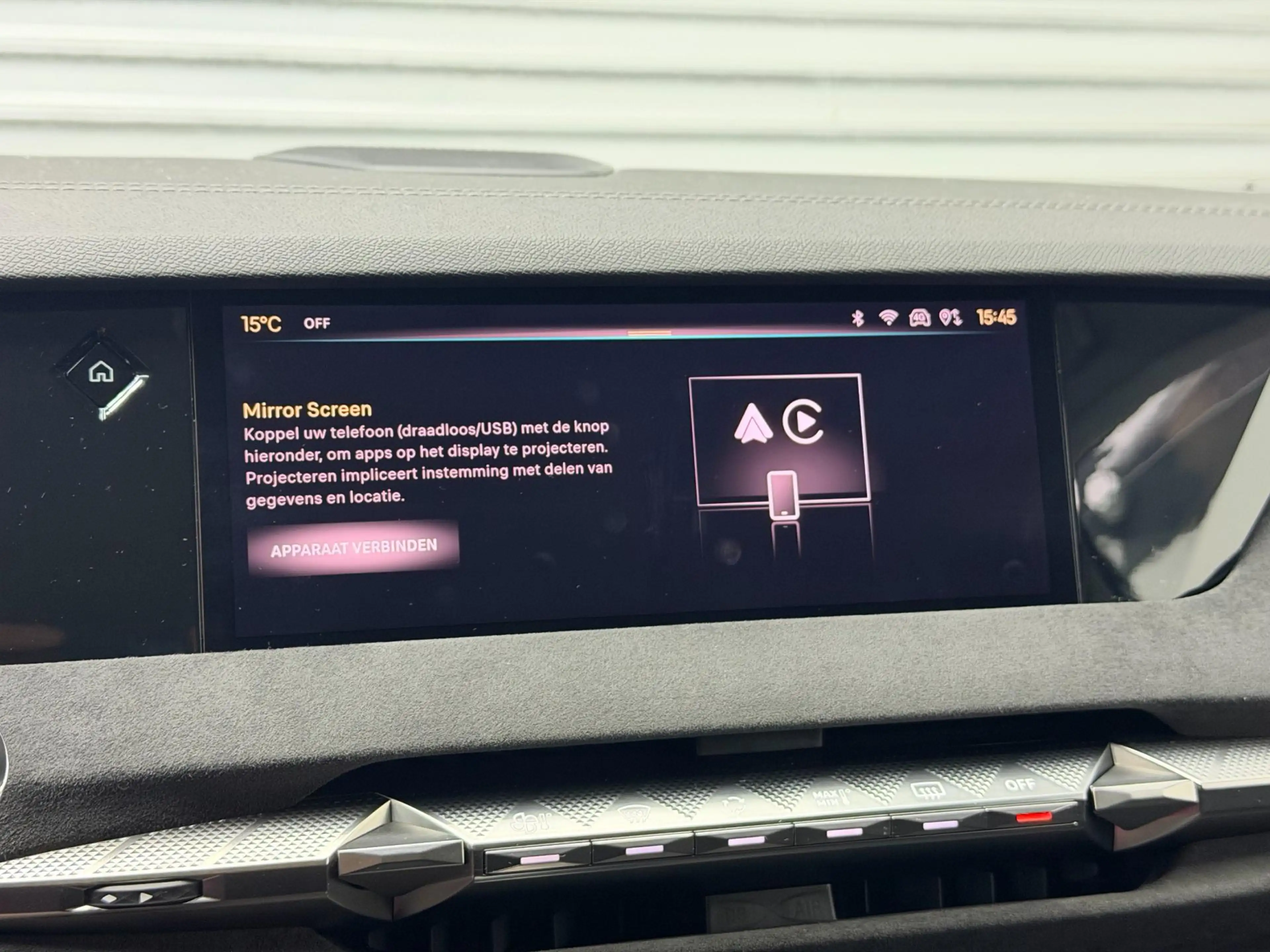 DS Automobiles DS 4 1.6 Plug-In Hybrid 225PK Performance Line+ - Camer — photo 25