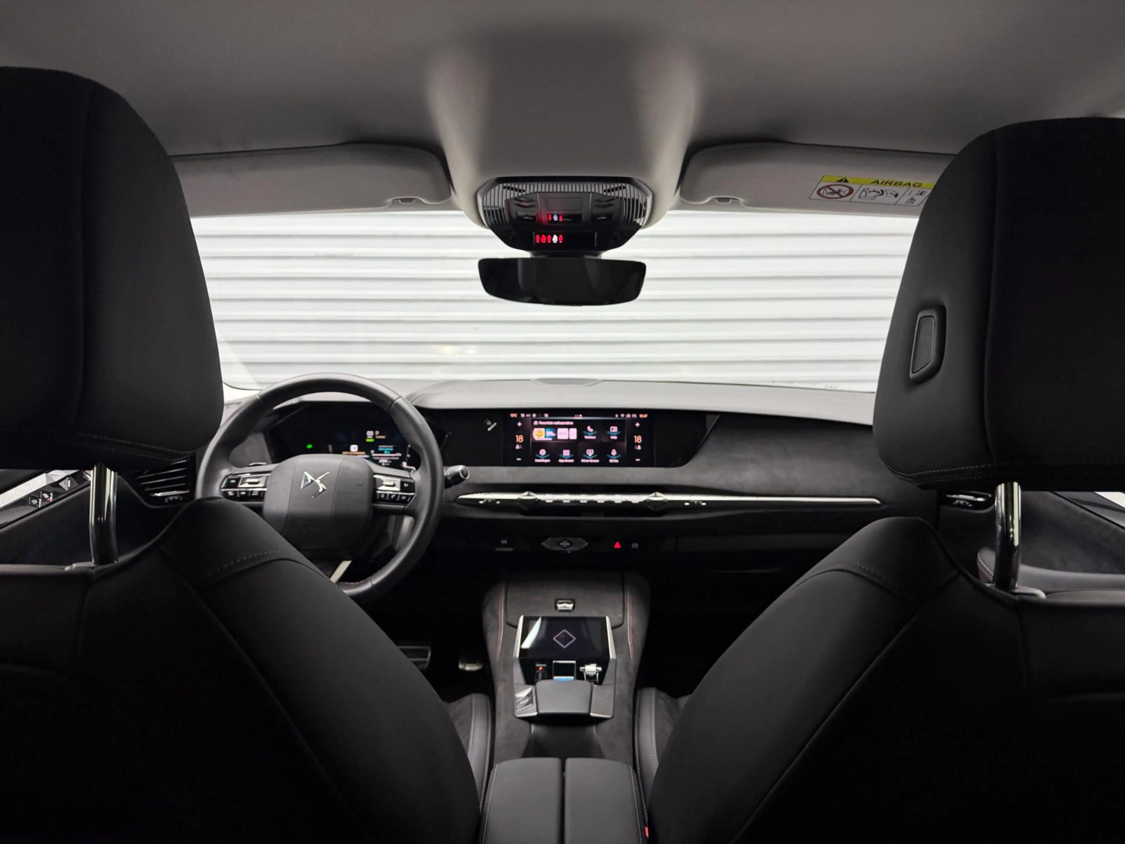 DS Automobiles DS 4 1.6 Plug-In Hybrid 225PK Performance Line+ - Camer — photo 13
