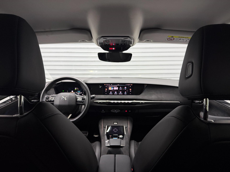 DS Automobiles DS 4 1.6 Plug-In Hybrid 225PK Performance Line+ - Camer — photo 13
