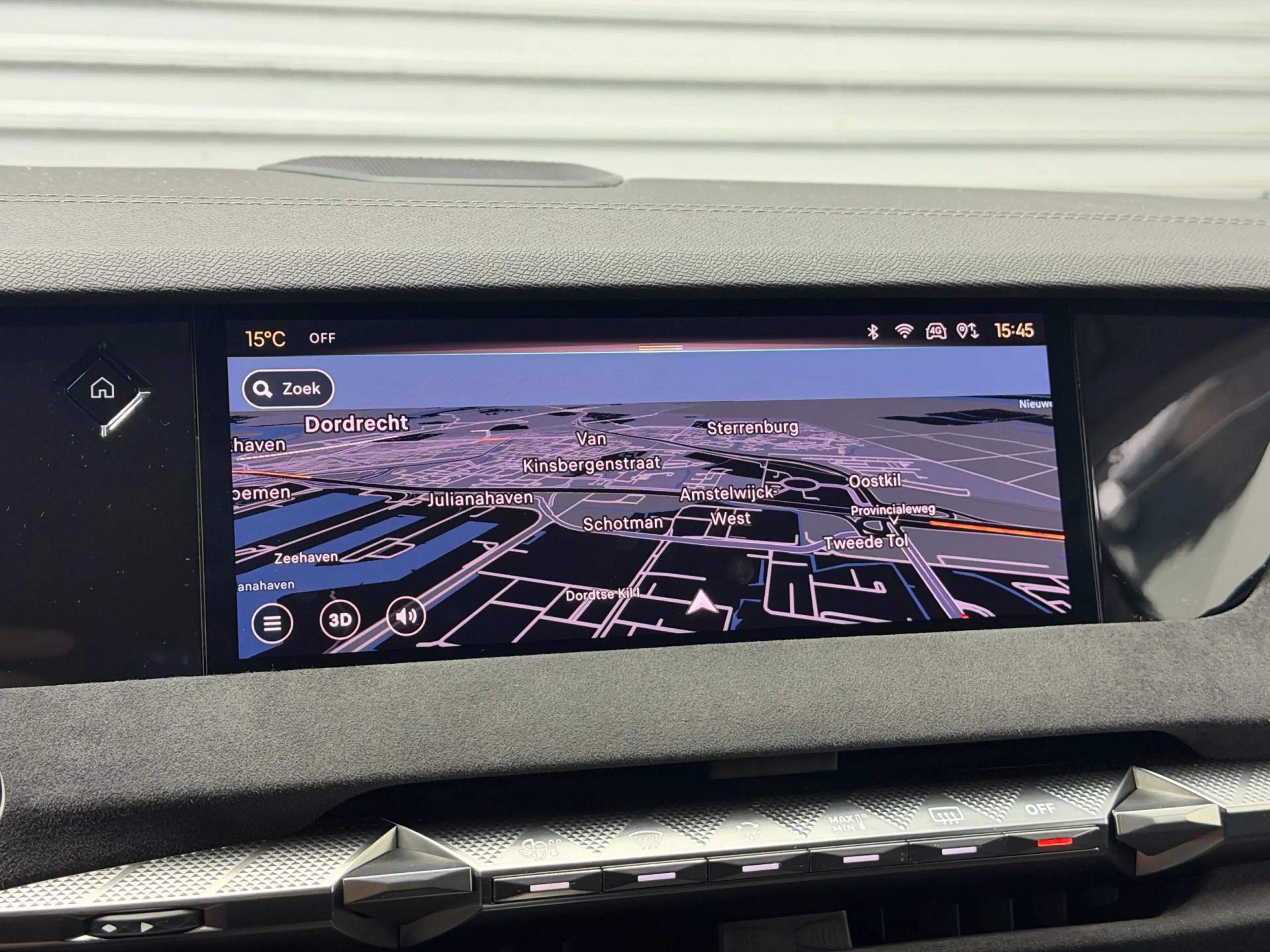 DS Automobiles DS 4 1.6 Plug-In Hybrid 225PK Performance Line+ - Camer — photo 24