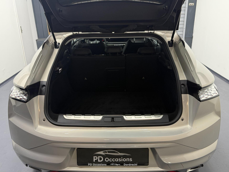 DS Automobiles DS 4 1.6 Plug-In Hybrid 225PK Performance Line+ - Camer — photo 5