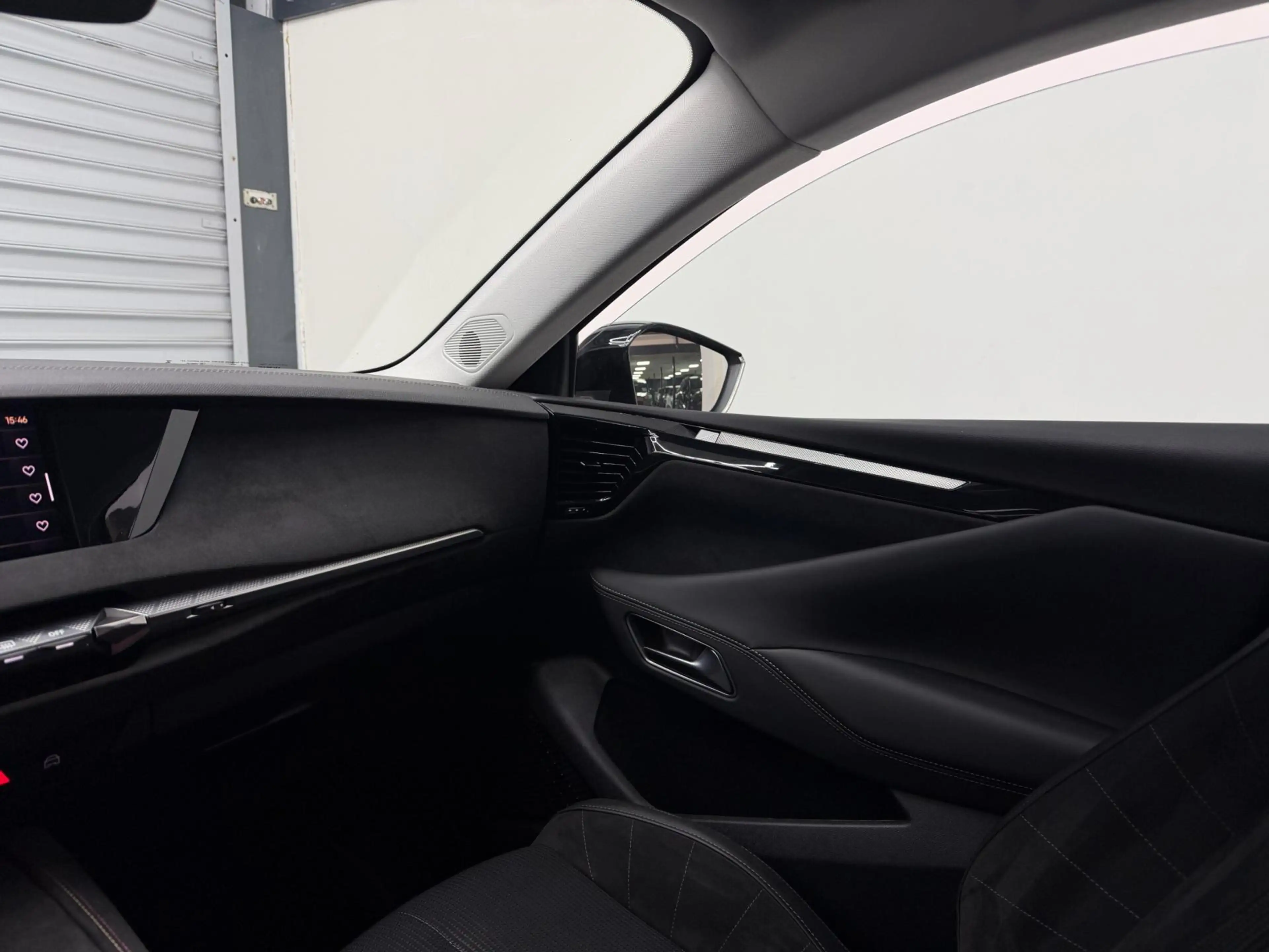 DS Automobiles DS 4 1.6 Plug-In Hybrid 225PK Performance Line+ - Camer — photo 10
