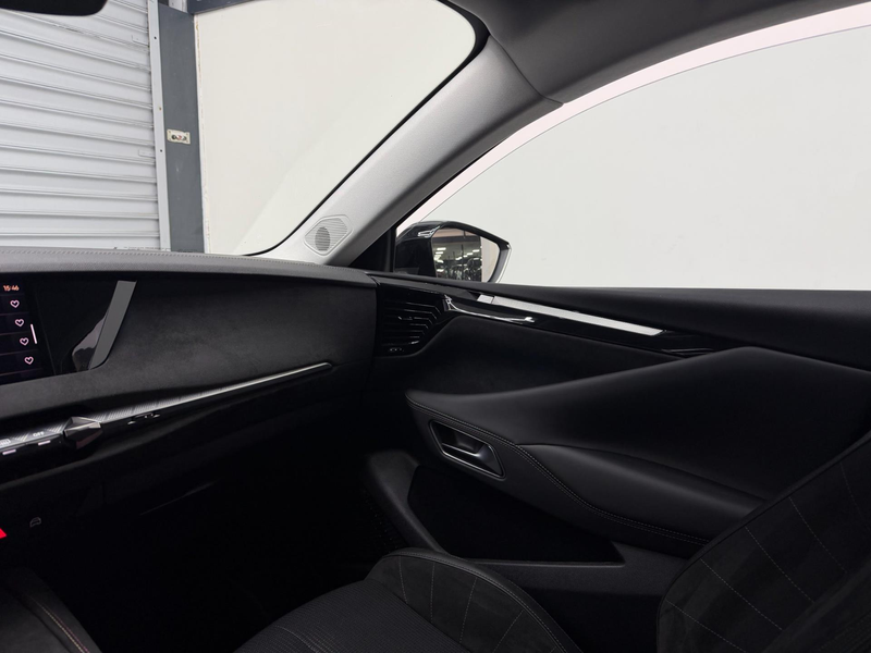 DS Automobiles DS 4 1.6 Plug-In Hybrid 225PK Performance Line+ - Camer — photo 10