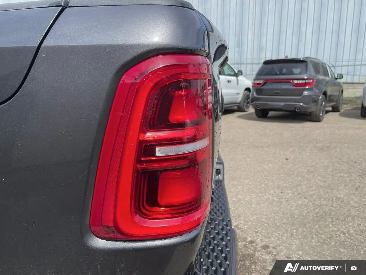 RAM 1500 снимка RAM 1500