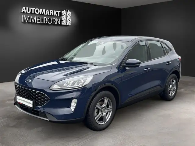 Ford Kuga view 4