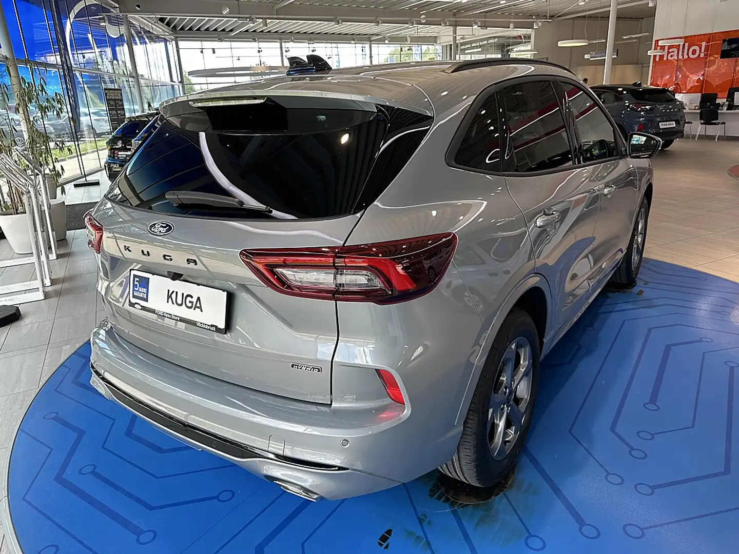 Ford Kuga 2,5 Duratec PHEV ST-Line Aut. Silber - 2
