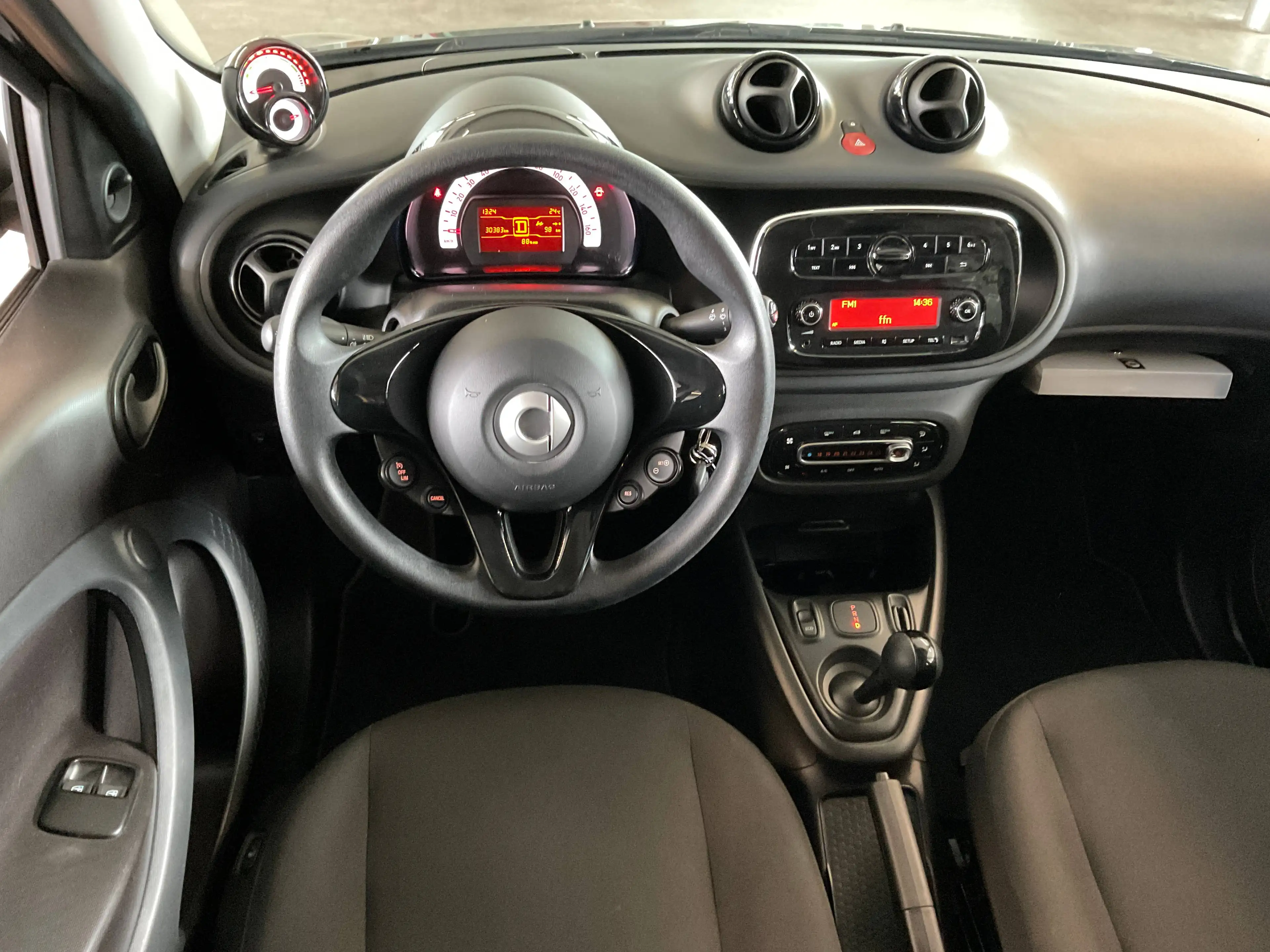 smart forFour ForFour EQ Cool&Audio SHZ*GRA*USB — photo 3