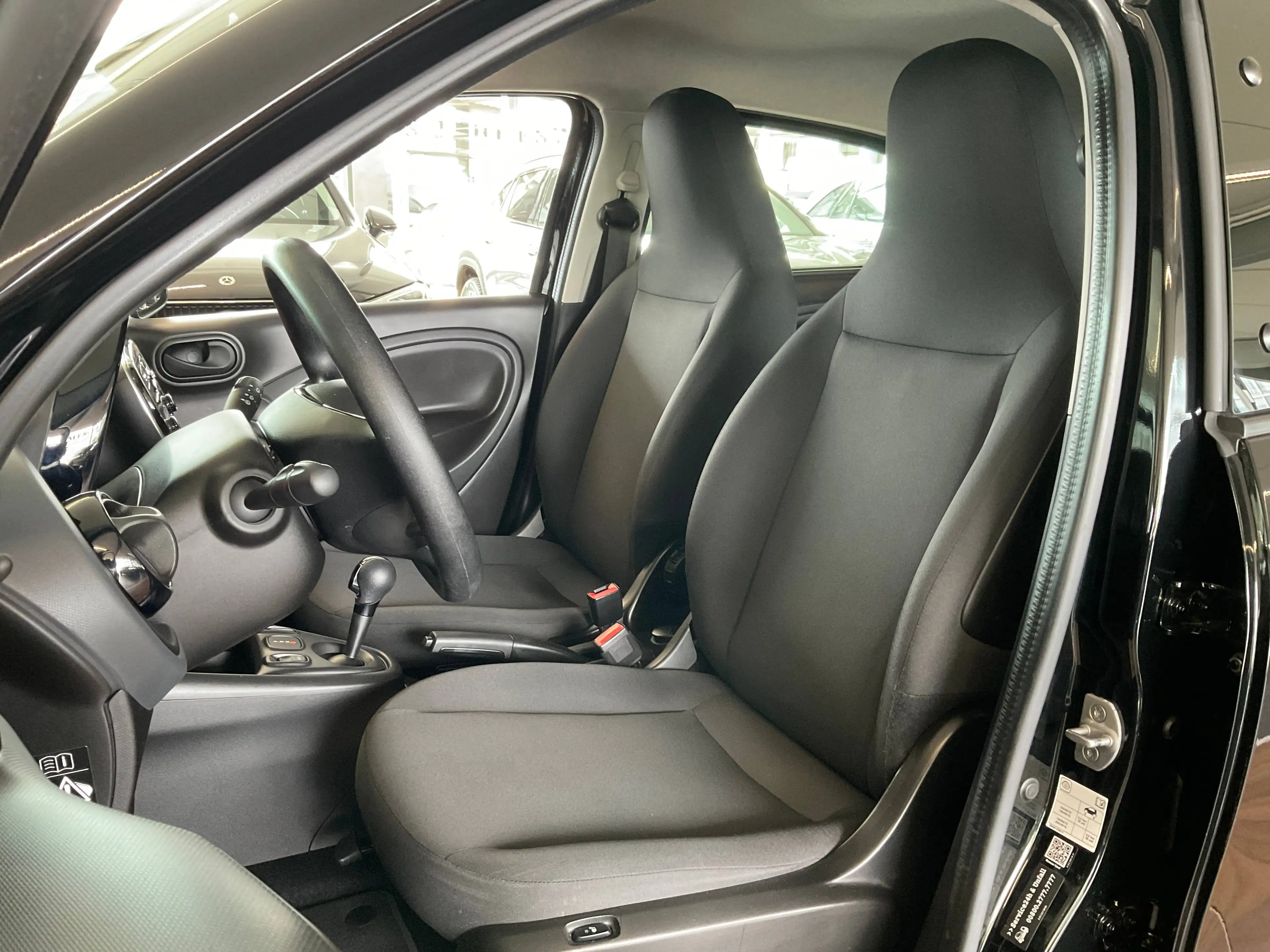 smart forFour ForFour EQ Cool&Audio SHZ*GRA*USB — photo 7