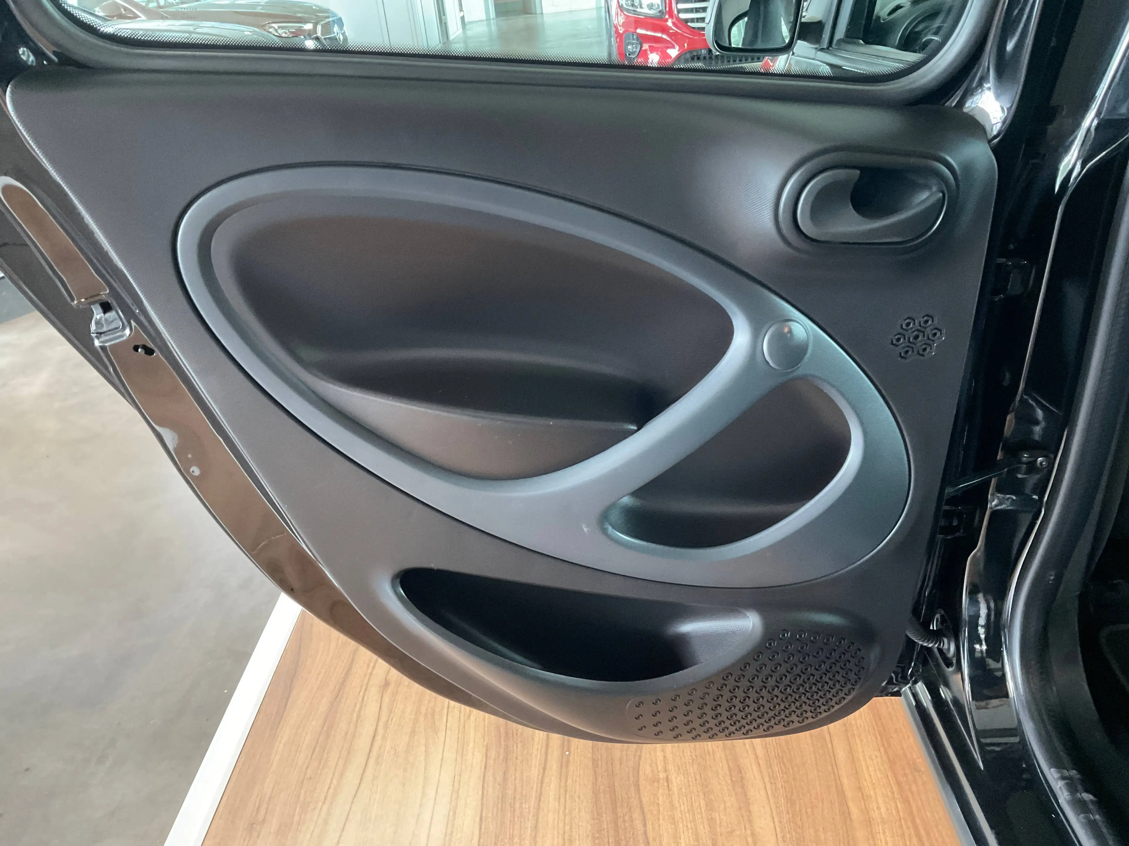 smart forFour ForFour EQ Cool&Audio SHZ*GRA*USB — photo 12
