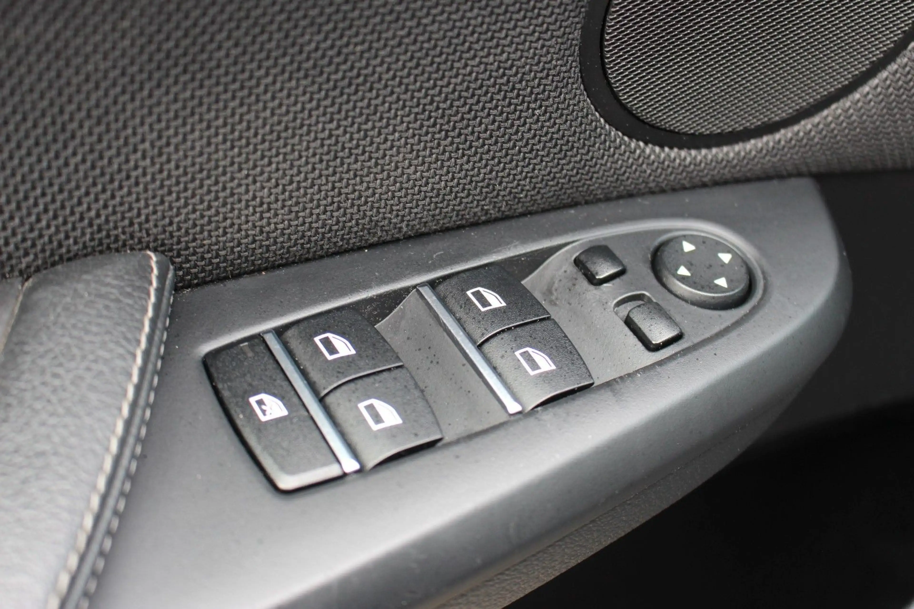 BMW X3 xDrive20d/SHEFT/NAVI/BIXENON/TEILLEDER/SHZ/ — photo 9