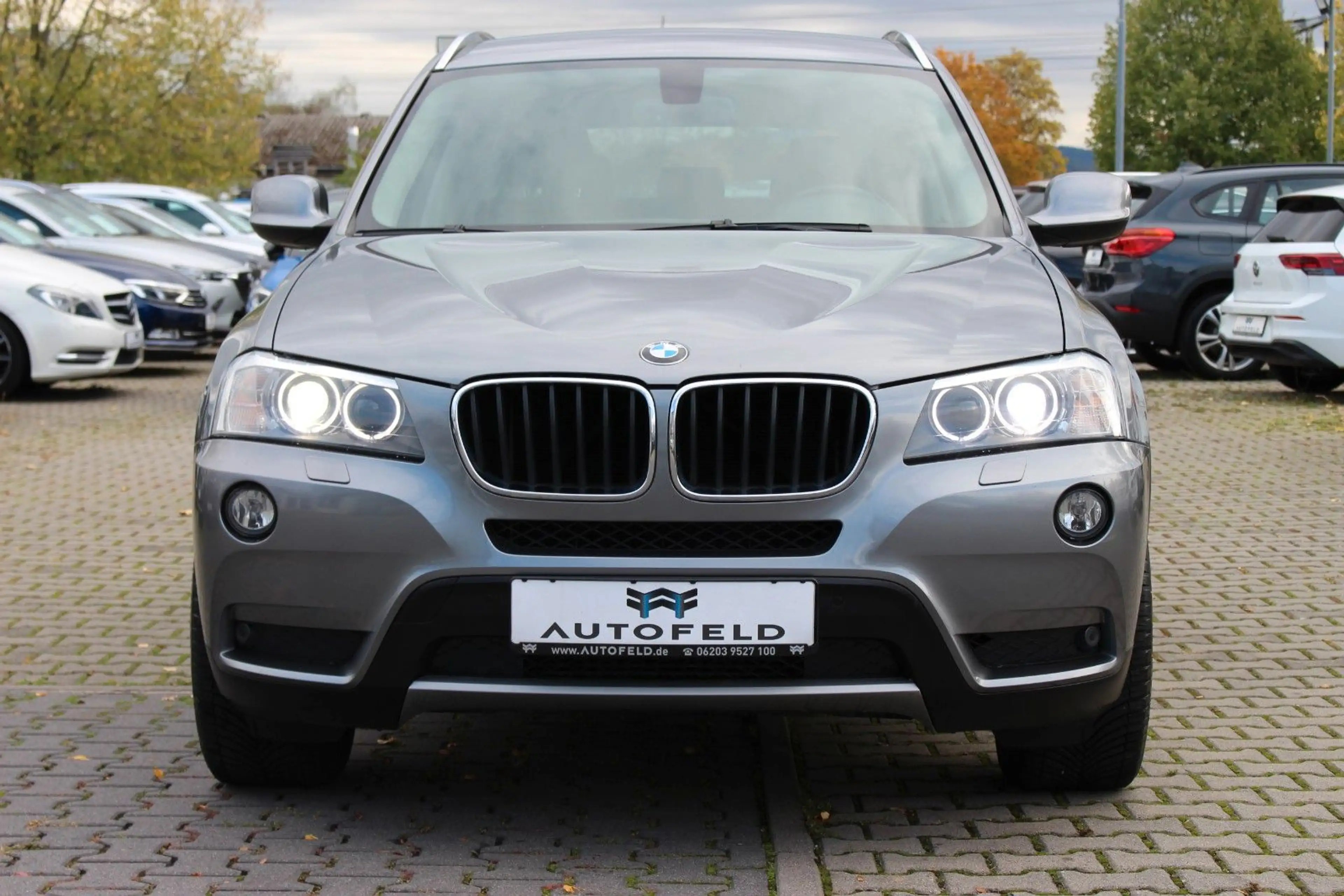 BMW X3 xDrive20d/SHEFT/NAVI/BIXENON/TEILLEDER/SHZ/ — photo 2