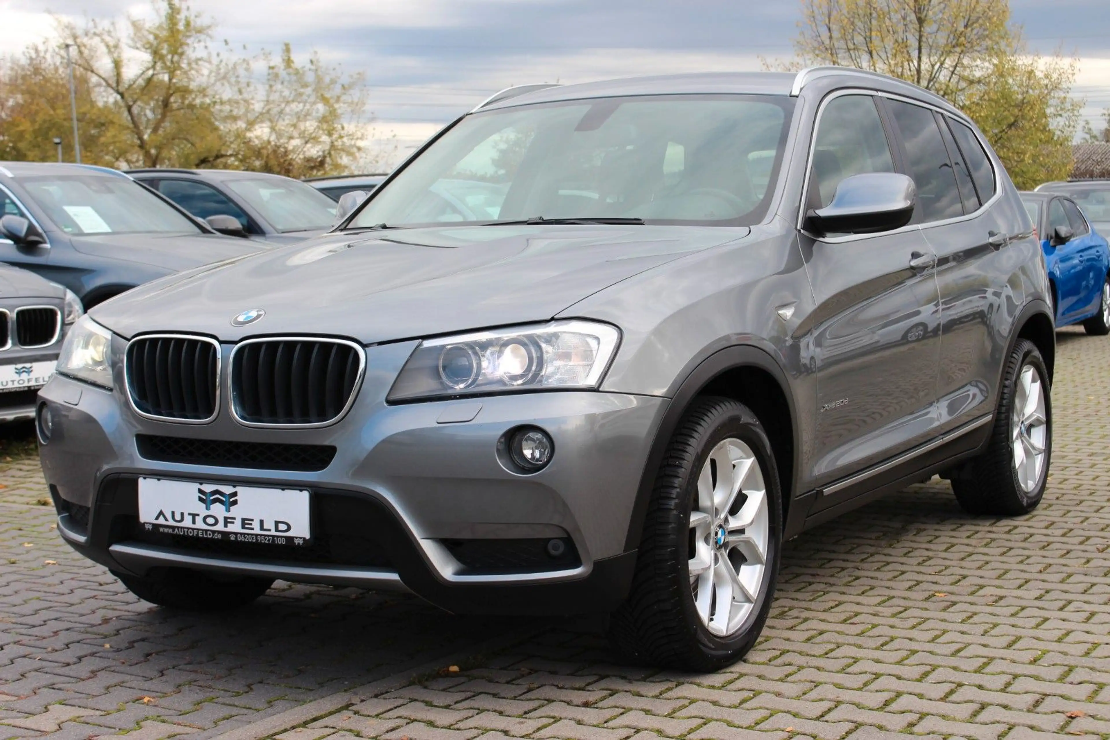 BMW X3 xDrive20d/SHEFT/NAVI/BIXENON/TEILLEDER/SHZ/