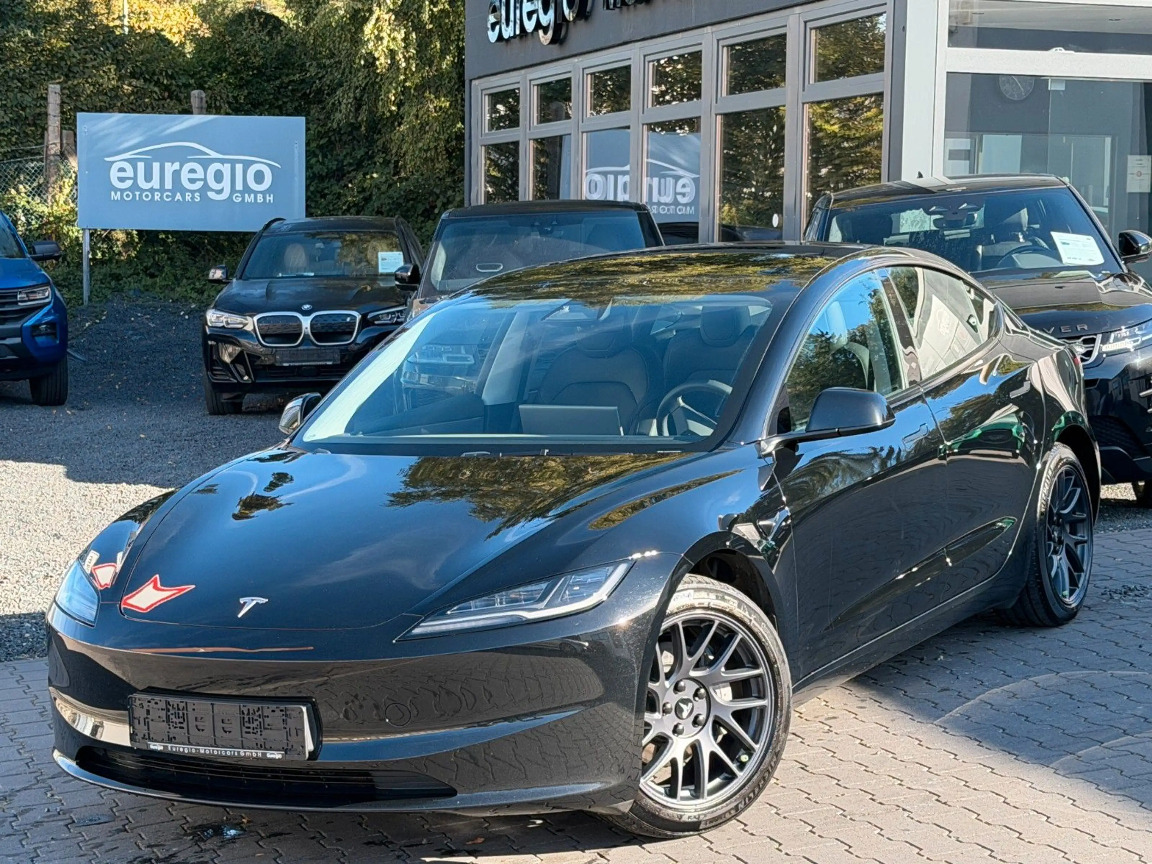 Tesla Model 3 RWD 1 Hand - Panoramadach /// — photo 2