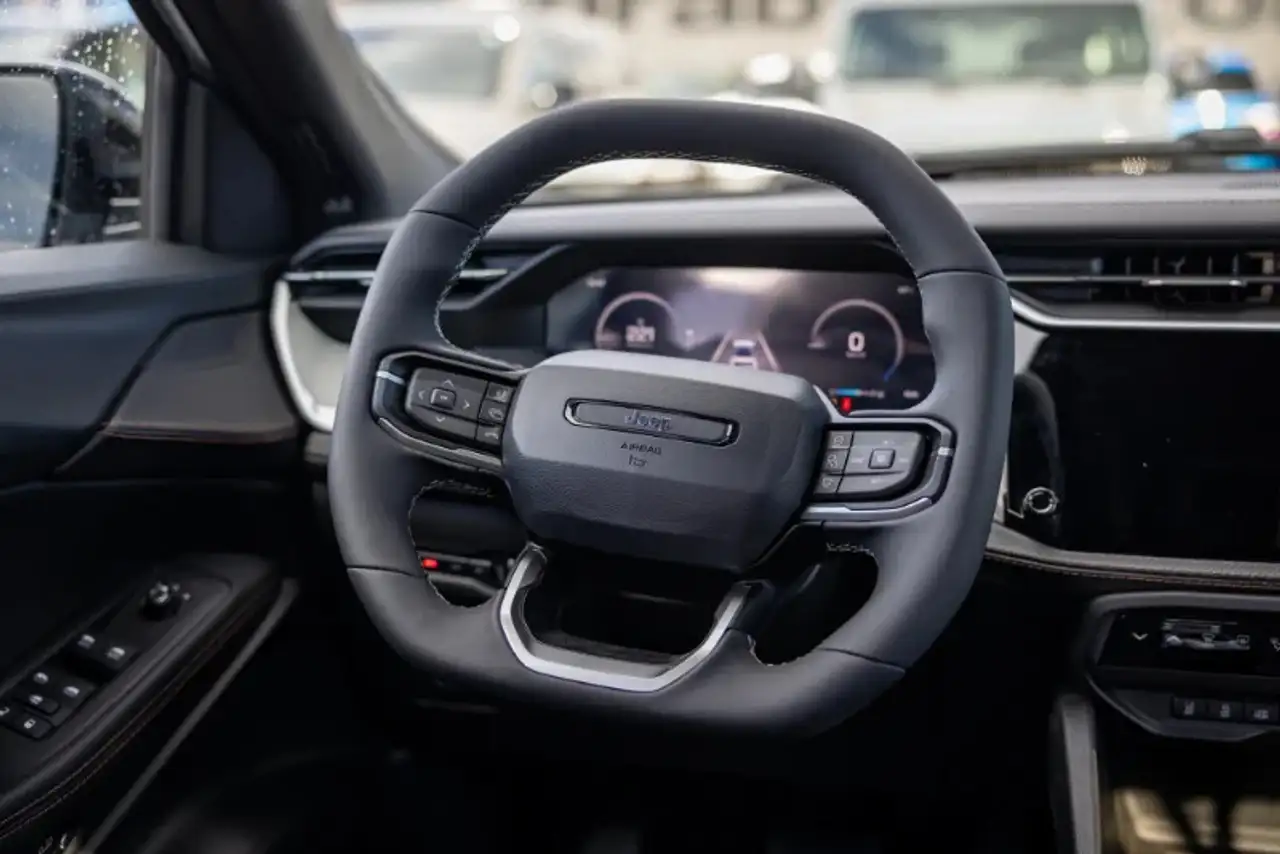 Jeep Cherokee снимка Jeep Cherokee