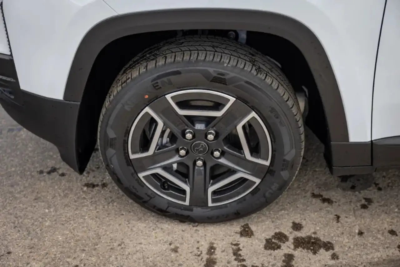 Jeep Cherokee снимка Jeep Cherokee