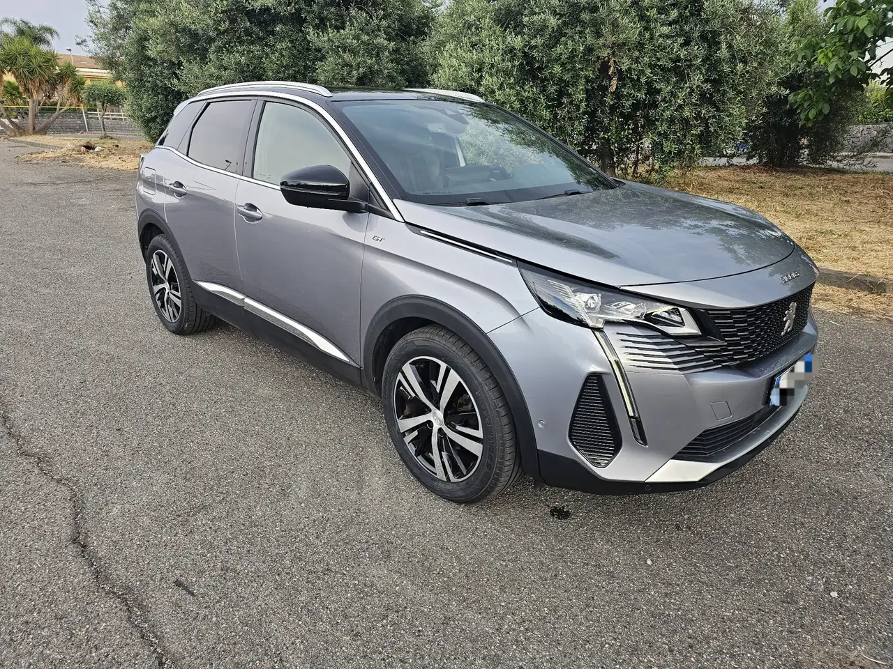Peugeot 3008 1.5 bluehdi GT s&s 130cv — photo 1 of 9