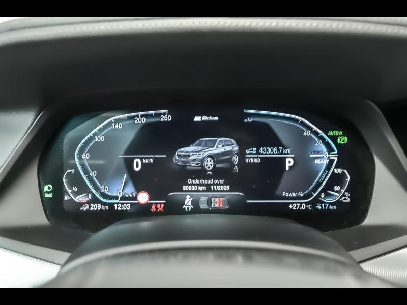 BMW X5 xDrive 45e - xLine — photo 10