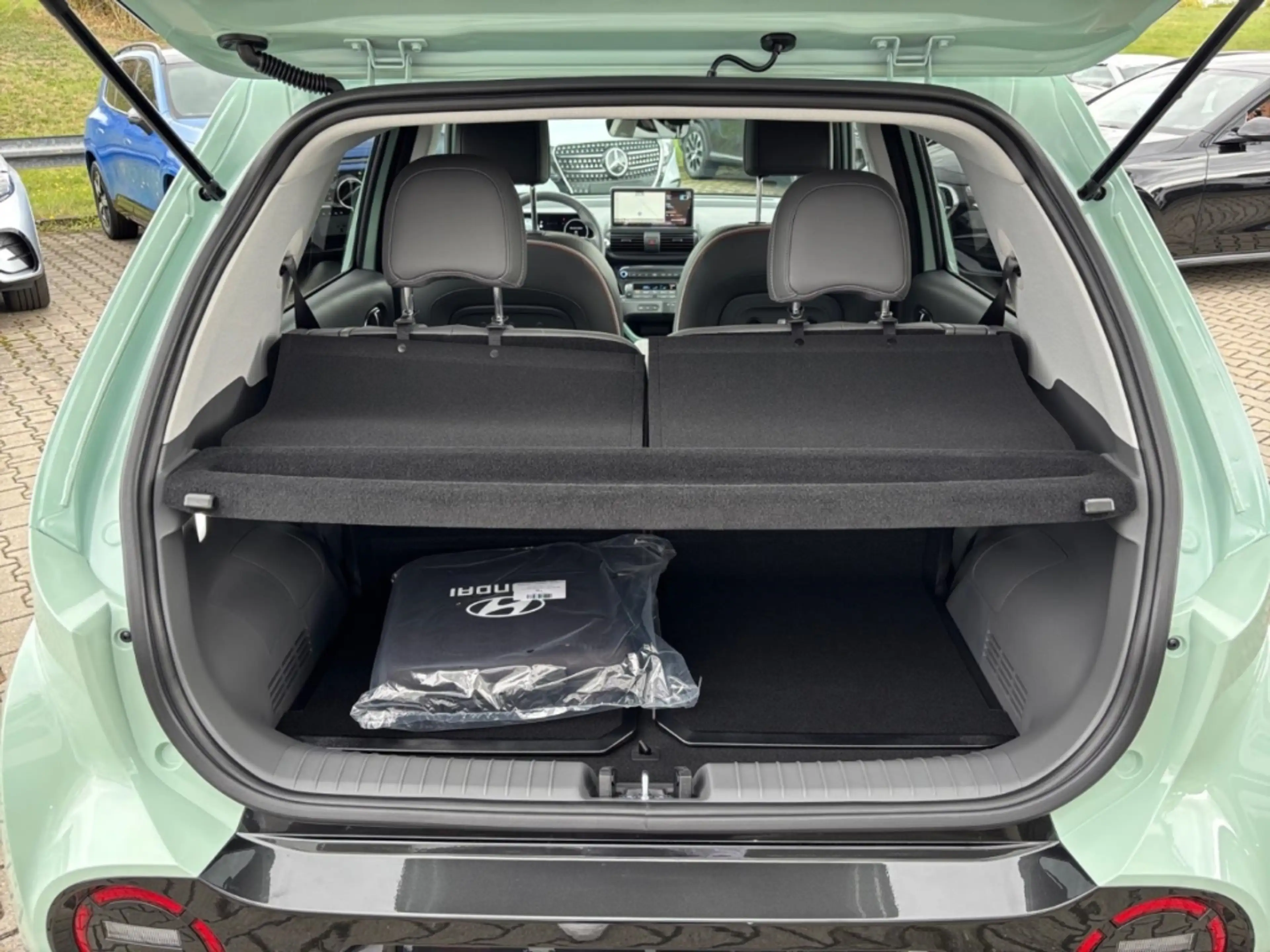 Hyundai Inster Lounge 49 kWh *NAVI*LED*SHZ*ACC*Apple*CarPlay*Andr — photo 12