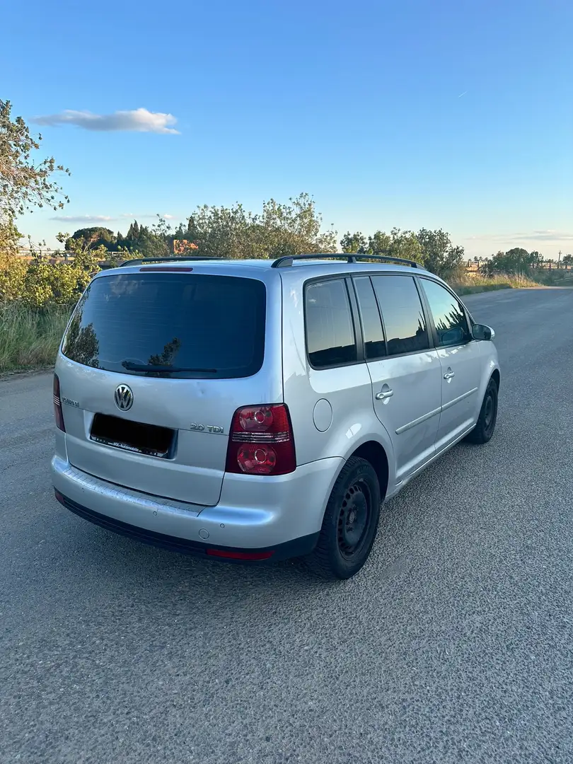 Volkswagen Touran 2.0TDI Traveller - 2