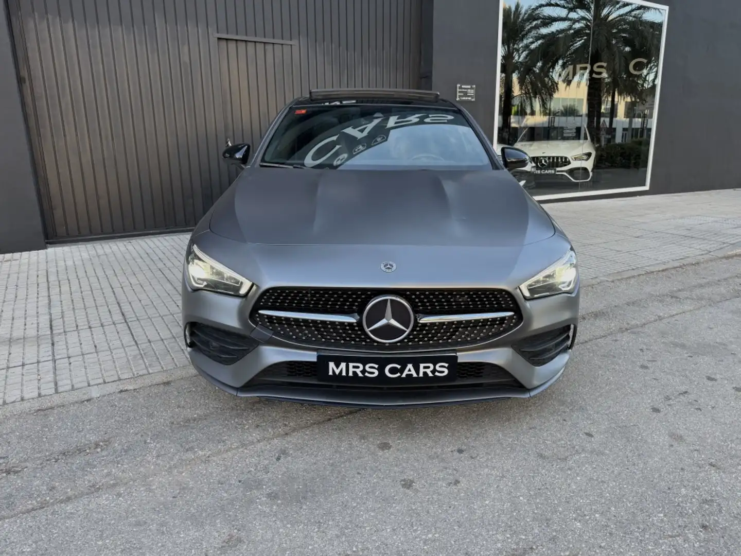 Mercedes-Benz CLA 200 7G-DCT Gris - 2