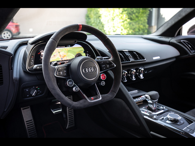 Audi R8 V10 GT RWD S-TRONIC°1/333°TANGO RED°WARRANTY 03/28 — photo 12