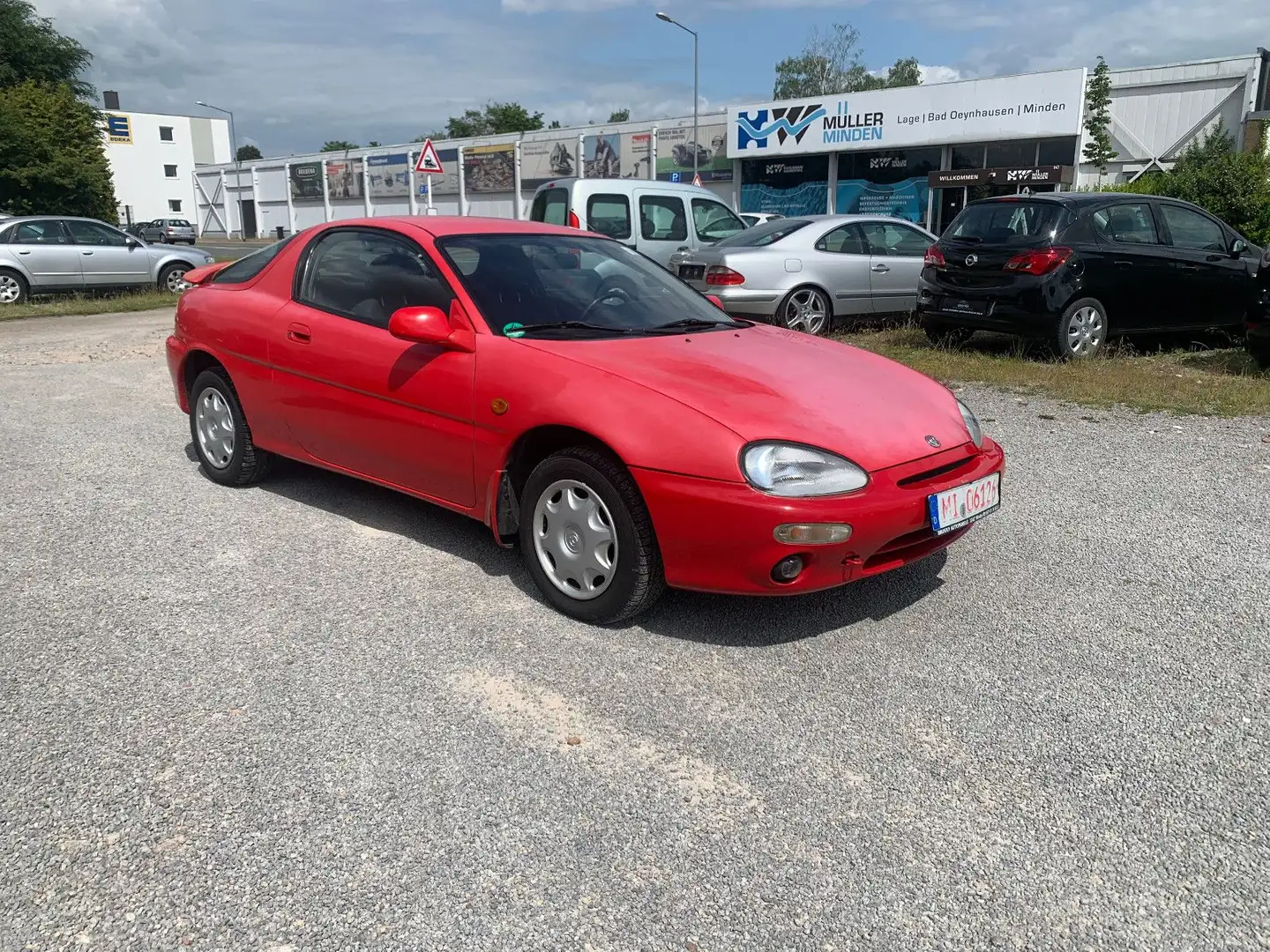 Mazda MX-3 Červená - 2